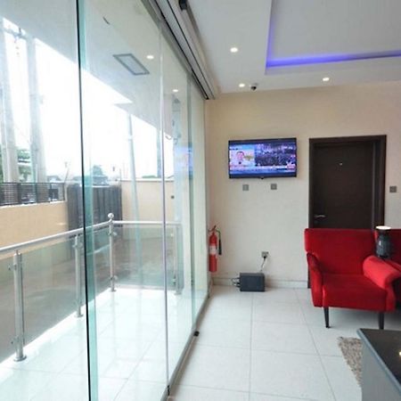 Lakeem Suites Agboyin Surulere Lagos Zewnętrze zdjęcie